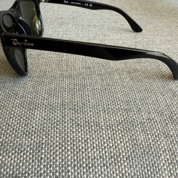 Ray-Ban Sunglasses RB4184, Black Frames with Polarized Green Lenses and Leather - Picture 3 of 11